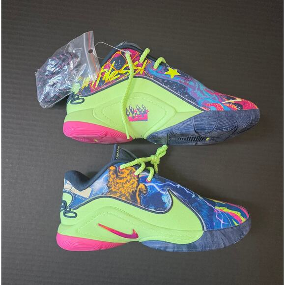 Nike LeBron James XXII (22) Bryce\'s World Limited Rare sz 6.5 (men) main image 4